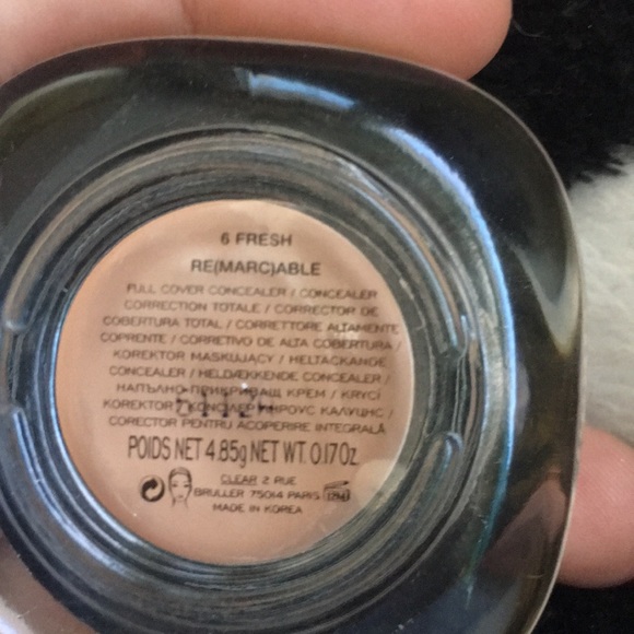 Marc Jacobs “Remarcable” concealer - Picture 3 of 3